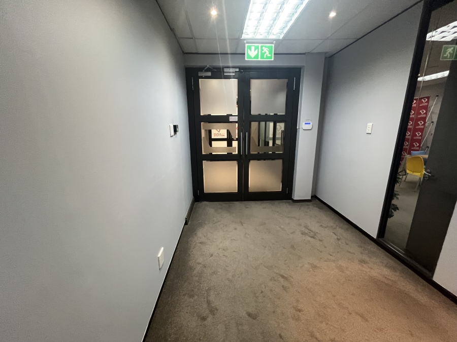 To Let commercial Property for Rent in Tyger Valley Western Cape